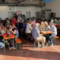 Gute Stimmung beim After-Work-Hock der Ehren- und Altersabteilung