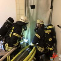 Feuerwehr übt Einsatz bei Kellerbrand